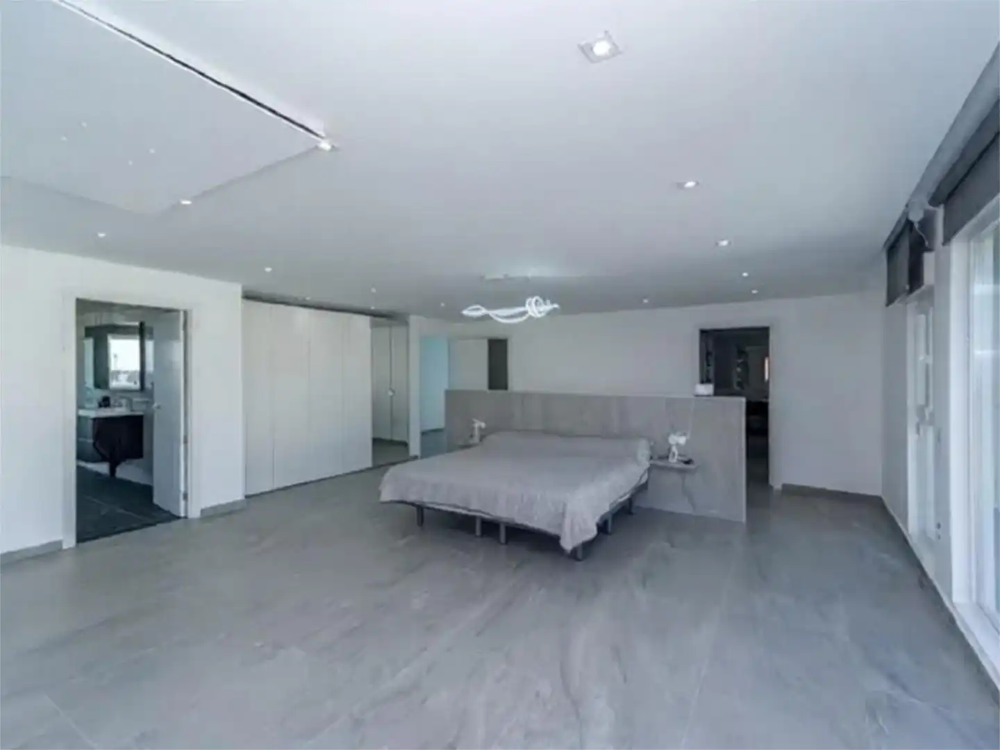 Chalet en  Ronda de Castilla Oeste 125 - Foto 48