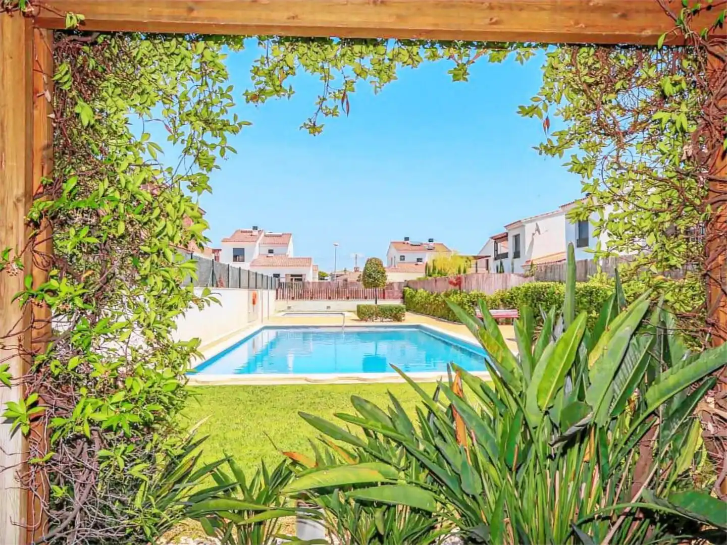 Chalet en  Carrer de Alfred Sisley 1 - Foto 4