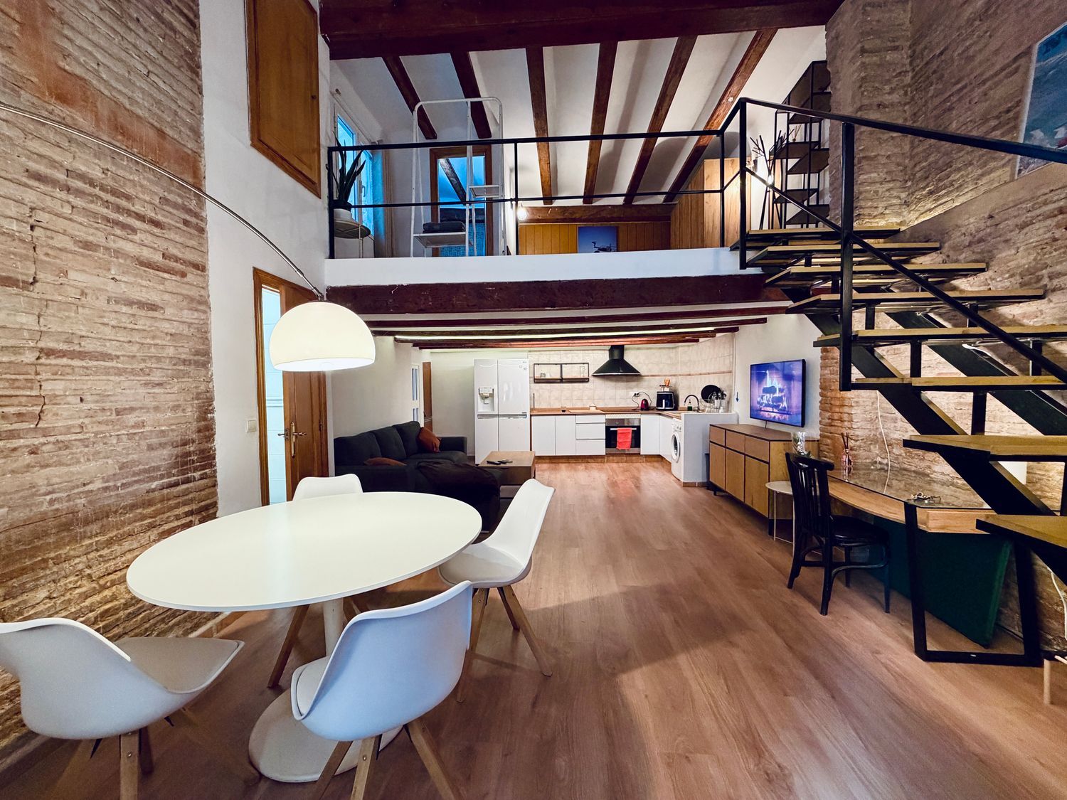 Dúplex en Barrio El Carme - Foto 1