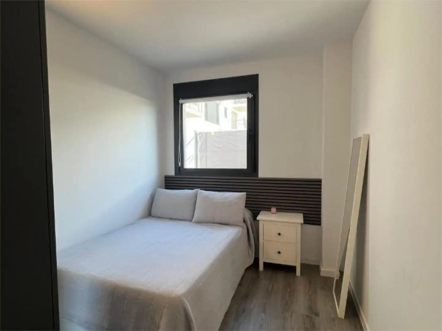 Piso en  Carrer Pedagoga Marta Mata 12 - Foto 17