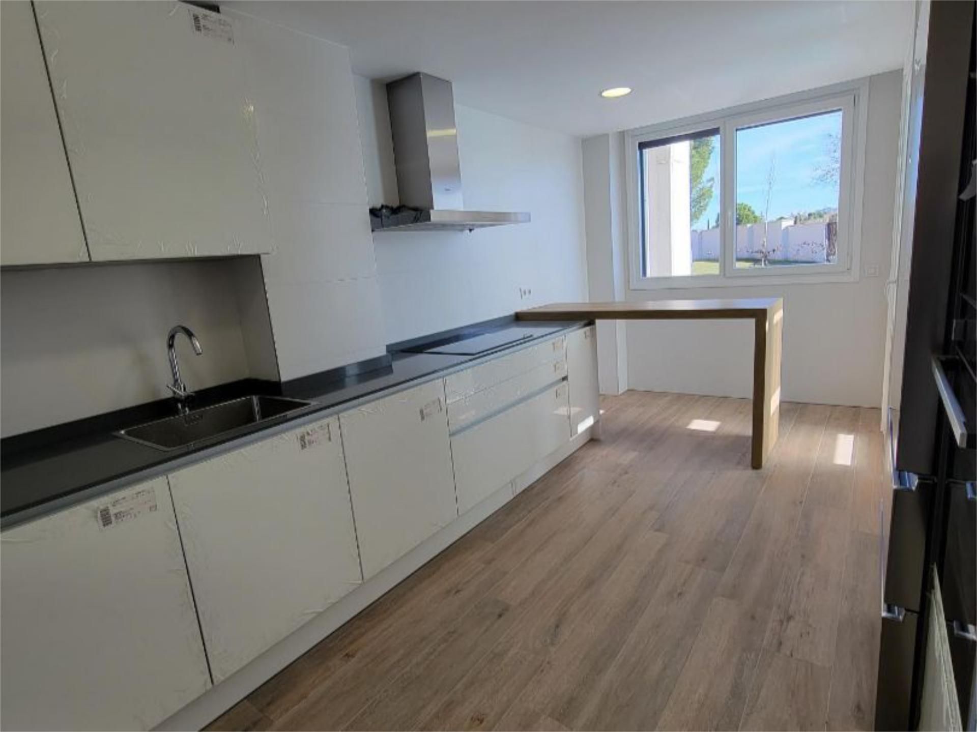 Piso en  Calle de Cabellera de Berenice 36 - Foto 6