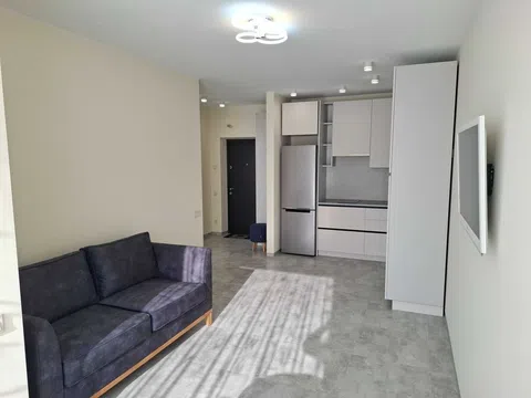 Piso en C. de Eduardo Dato, 4