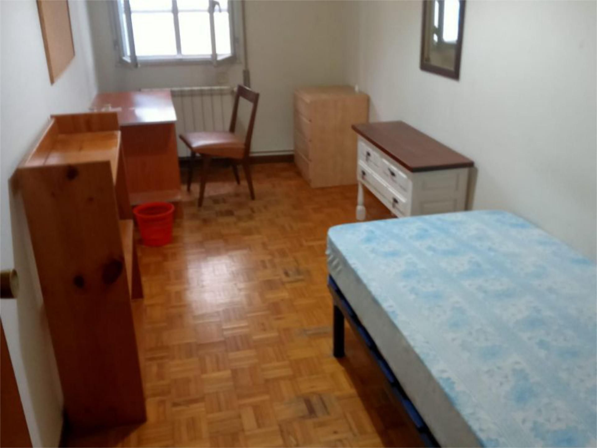 Piso en  Rúa de Montero Rios 22 - Foto 5