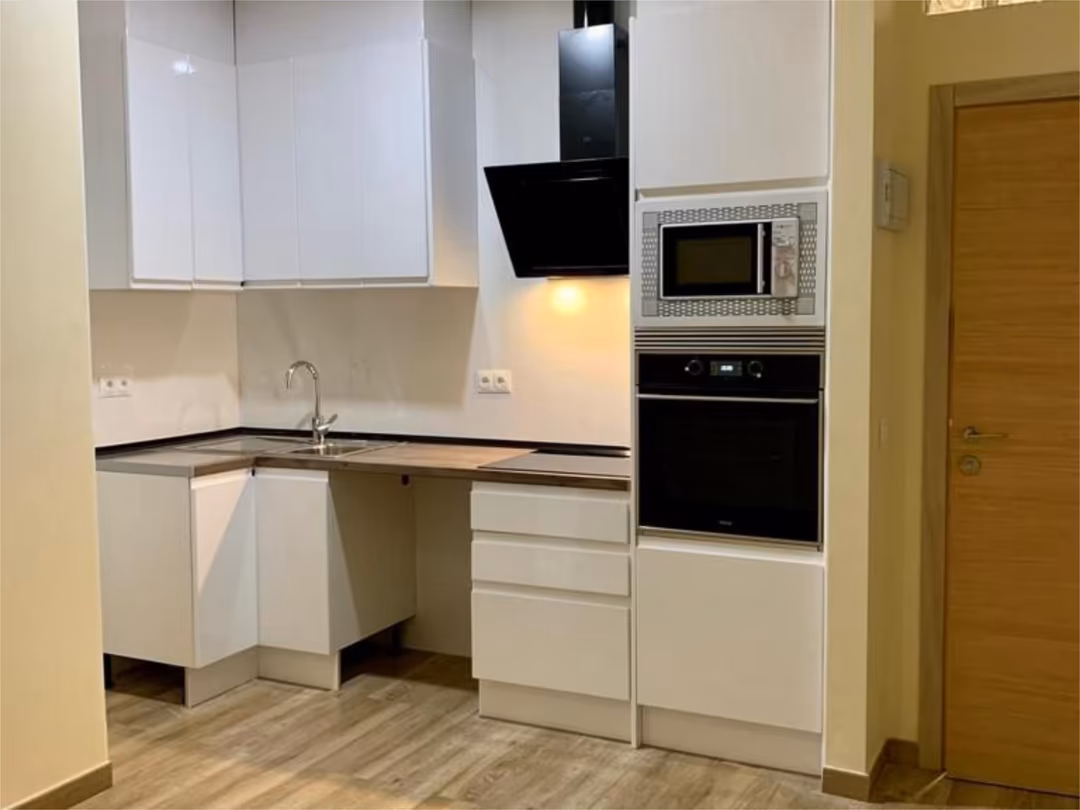 Apartamento en  Carrer de Santa Cruz de Tenerife 9 - Foto 4