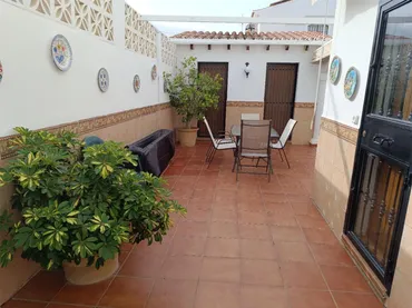 Chalet en  Avenida Descubrimiento 17 - Foto 5