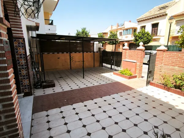 Chalet adosado en Calle Manuel de Falla, 7, Centro Ciudad, Centro Ciudad - Foto 2