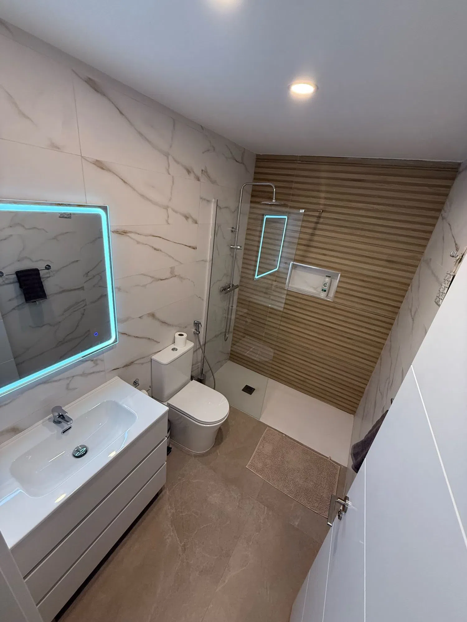 Piso en calle Sevilla, 108 - Foto 4