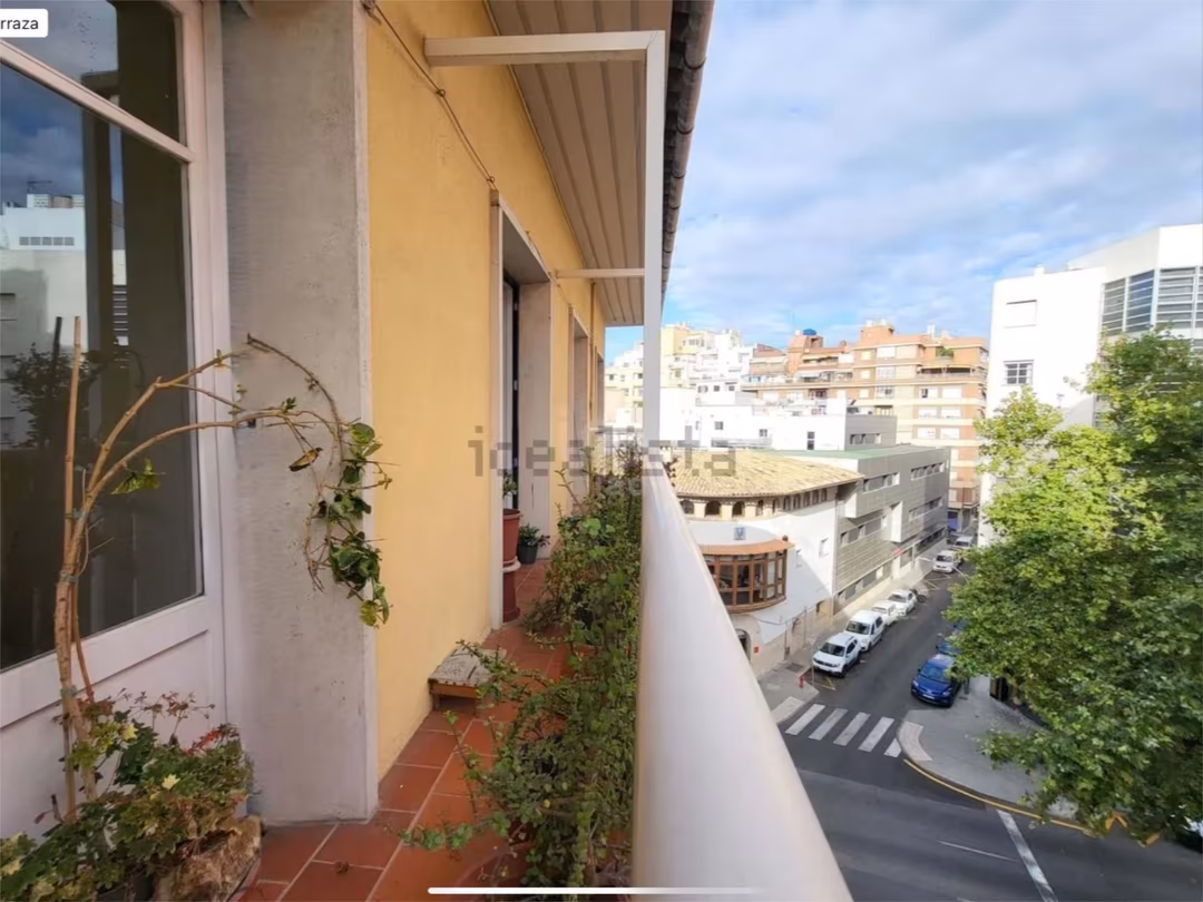 Piso en  Carrer de Joan Valls 1 - Foto 6