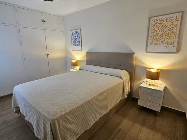 Piso en calle Almadén de la Plata, 25 - Foto 4