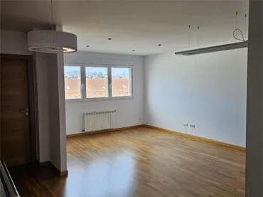 Casa adosada en  Rúa de Isidoro Millán González-Pardo 3 - Foto 3