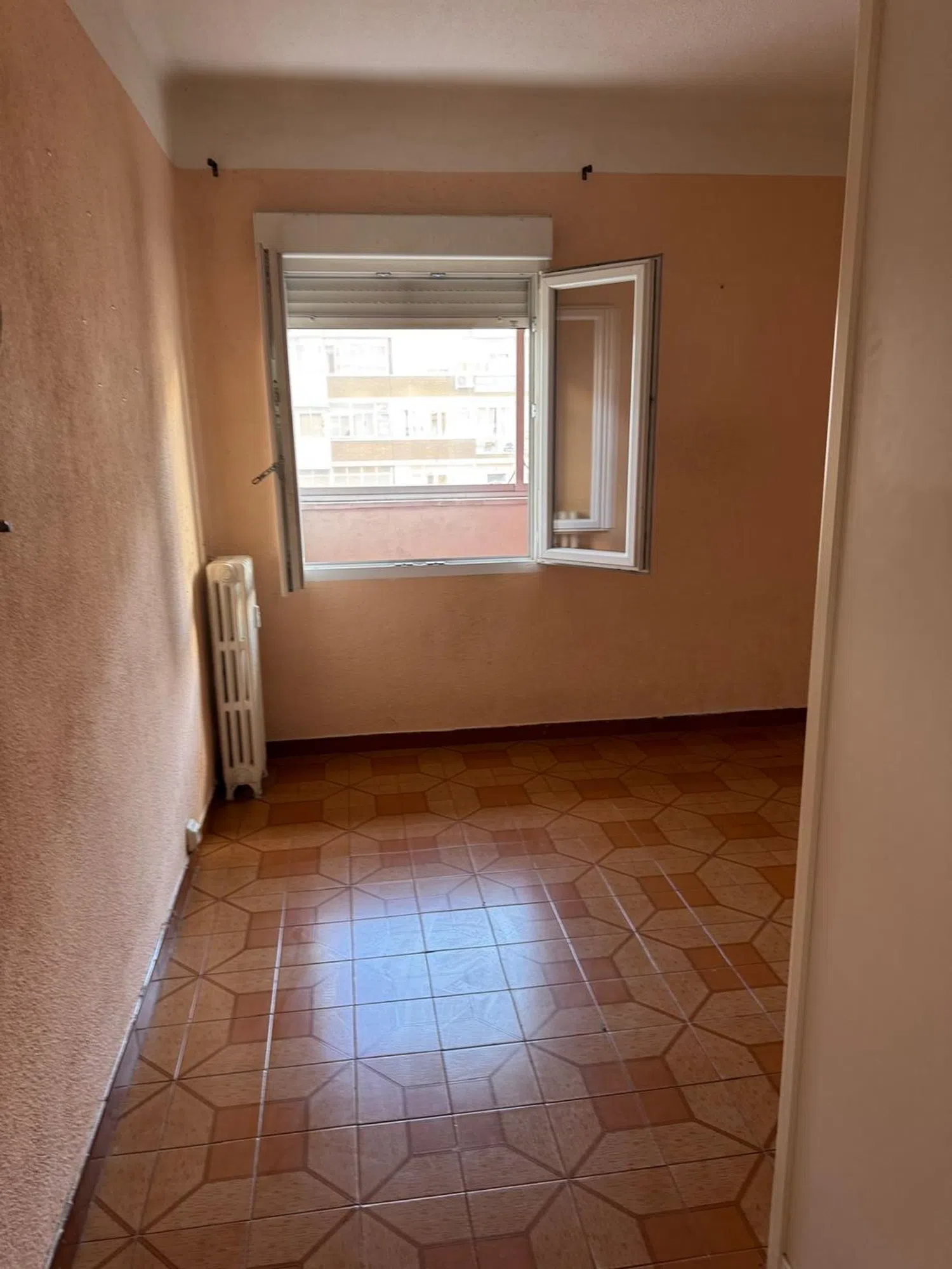 Piso en avenida Donostiarra, 19 - Foto 2