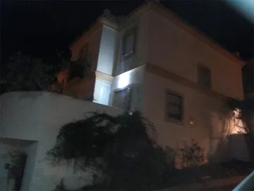 Casa adosada en  Calle Almuñecar 20 - Foto 4
