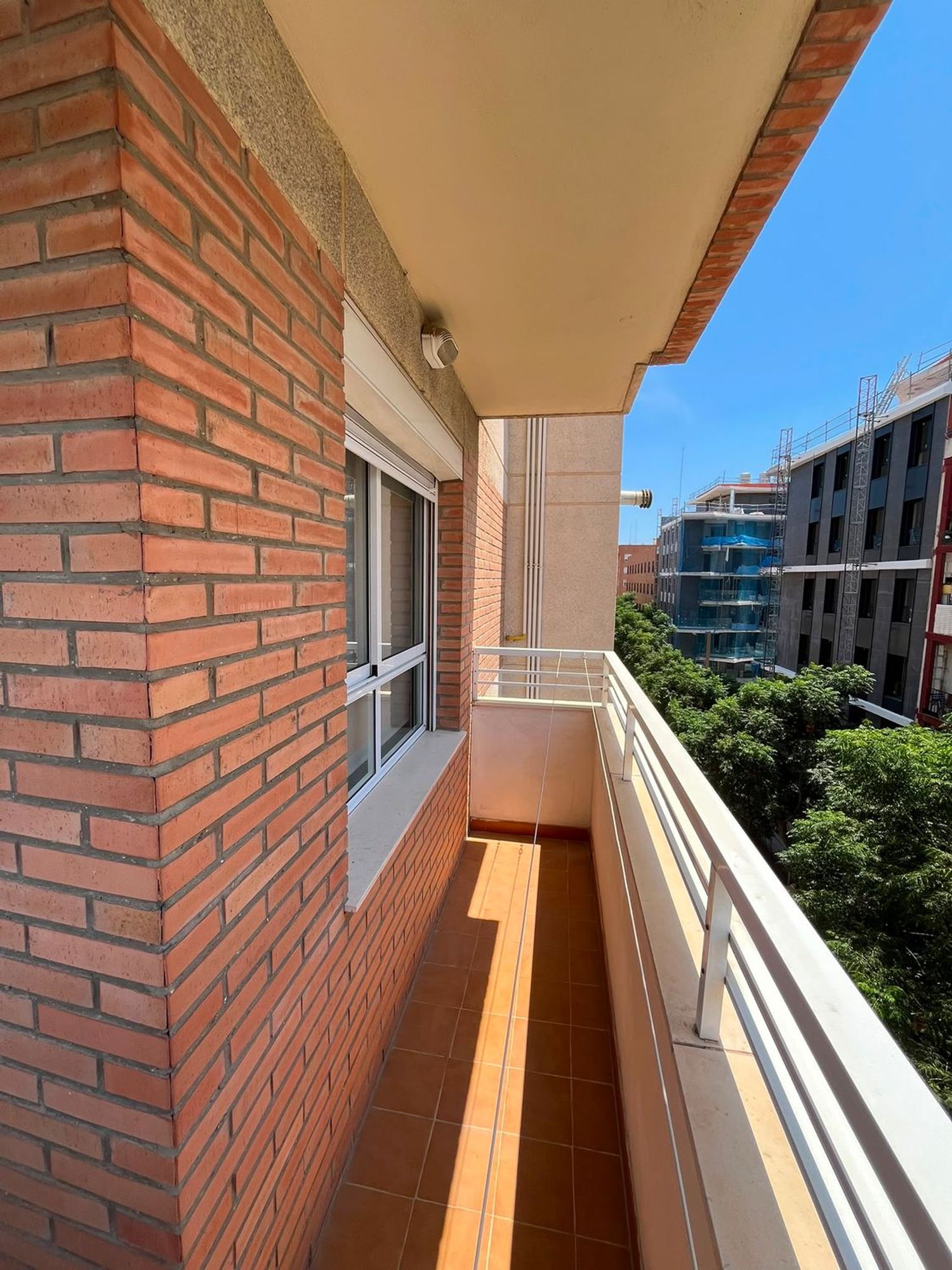 Piso en Calle d'Astúries, 43, Camí Fondo - Foto 4