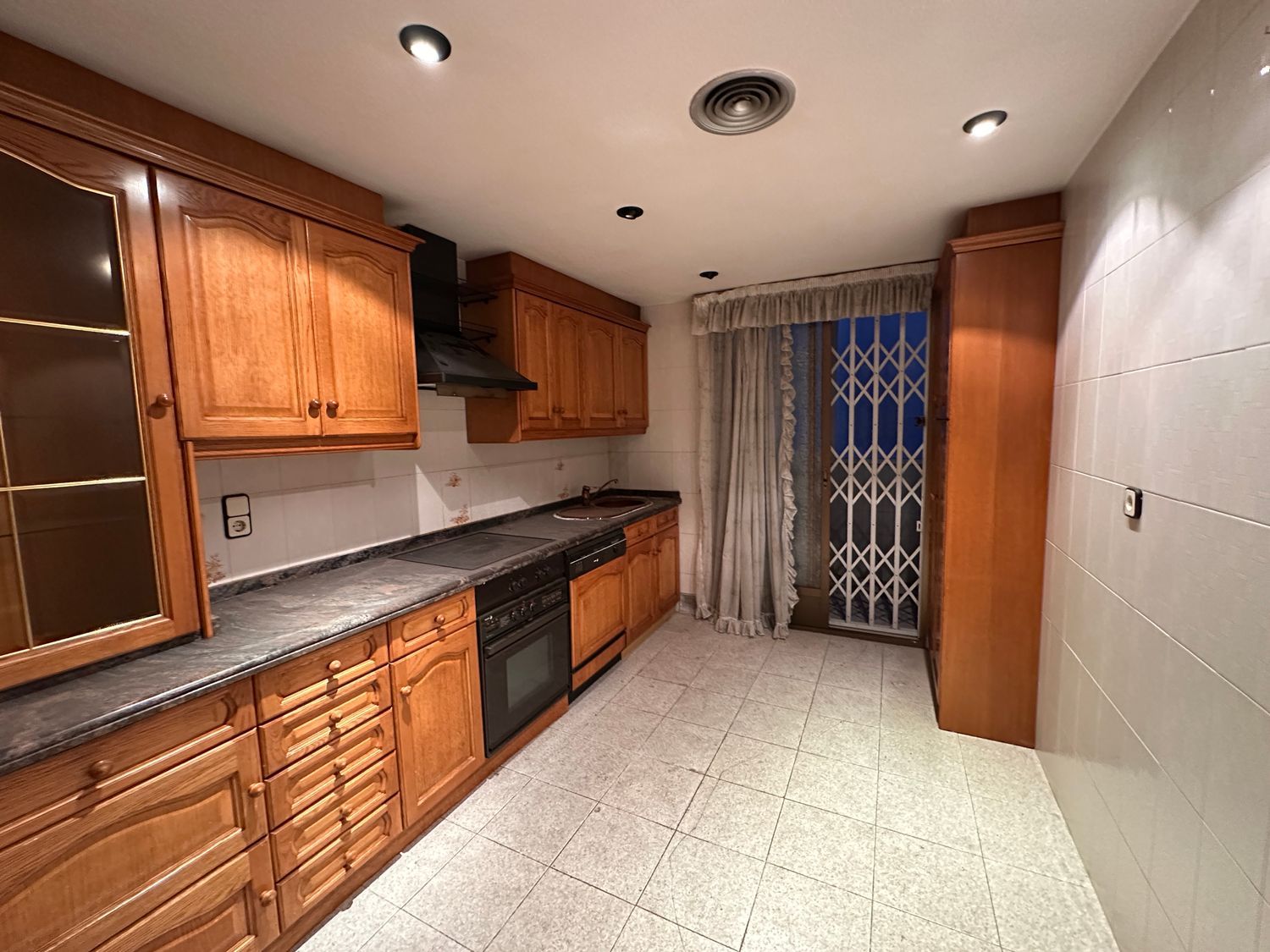 Piso en puerta de Orihuela, 8