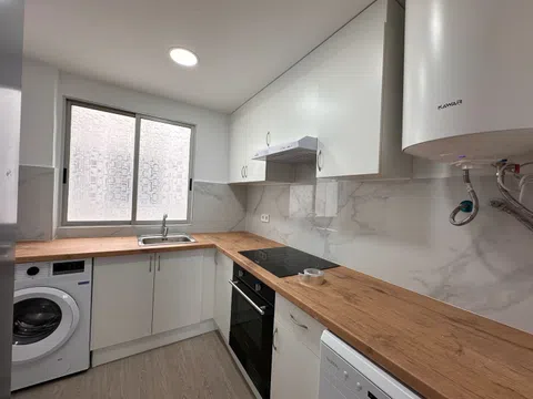 Piso en calle de Felip Vives de Canyamars, 5