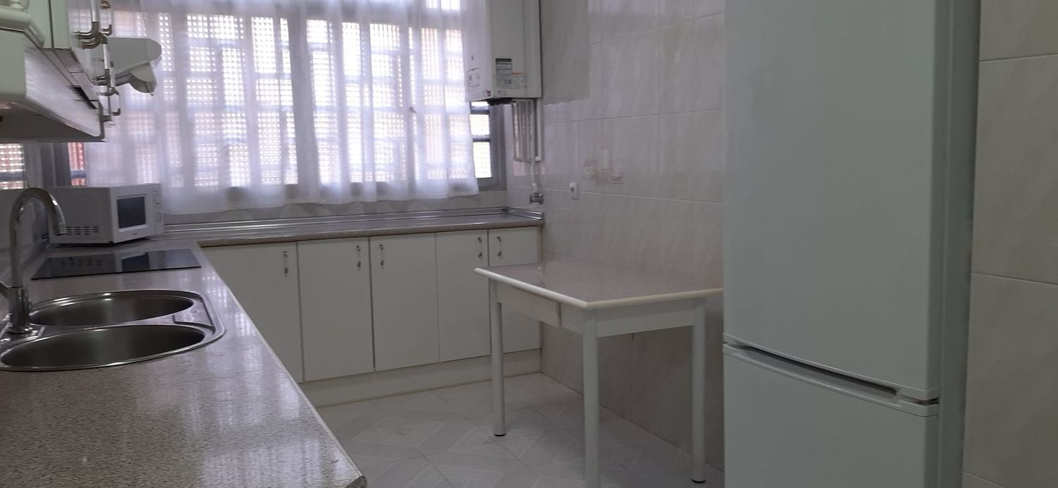 Piso en Barrio Pinar del Rey - Foto 17