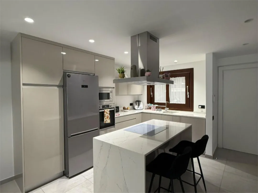 Piso en  Calle Diego de León 55 - Foto 9