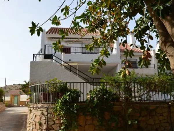Chalet adosado en Calle Isla de Escombreras, 5, El Alamillo - Foto 2