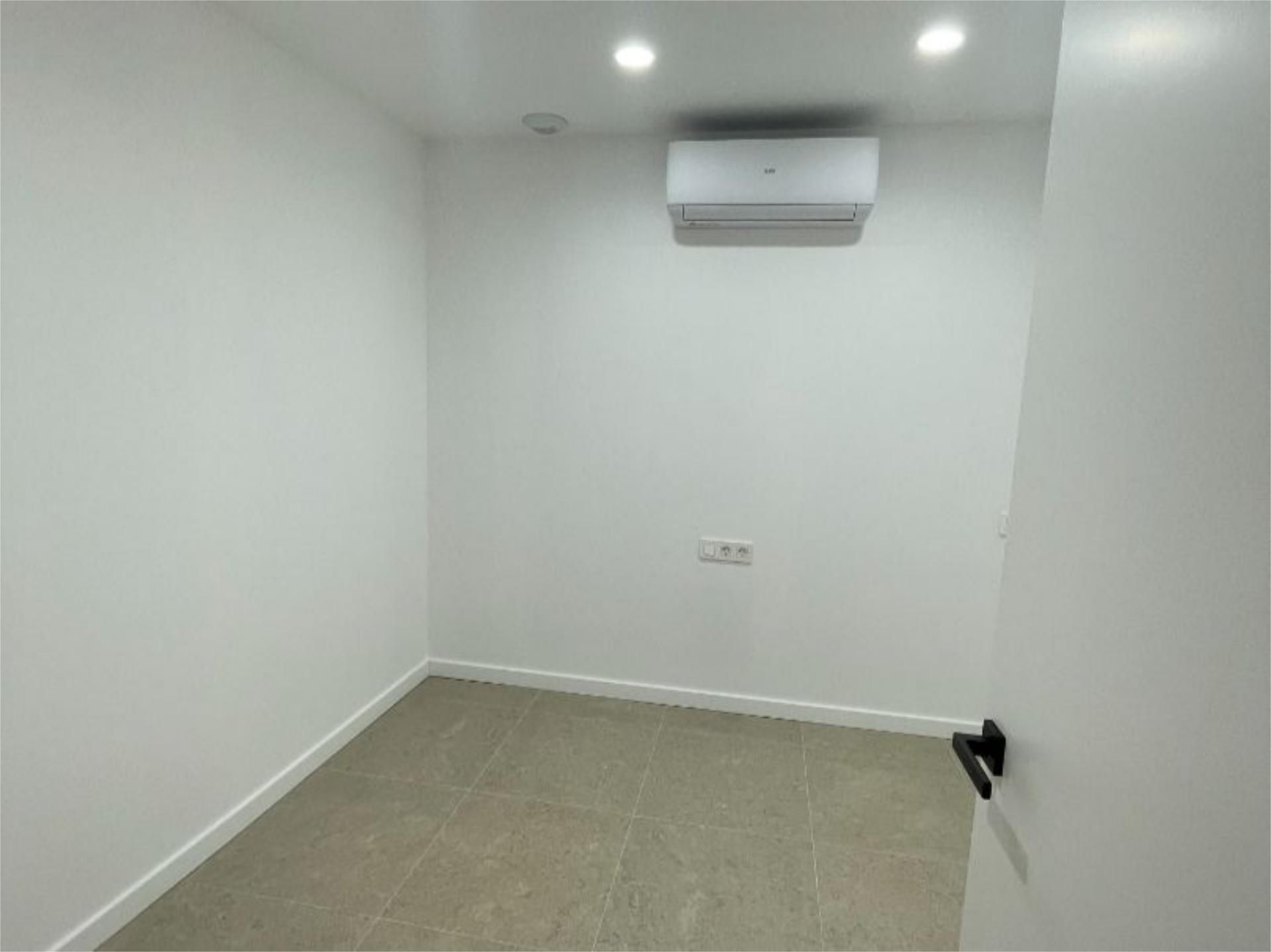 Piso en  Carrer de l'Escola Pia 99 - Foto 13