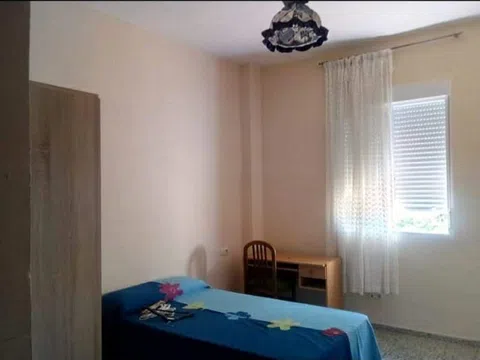 Piso en calle Diego Serrano, 16