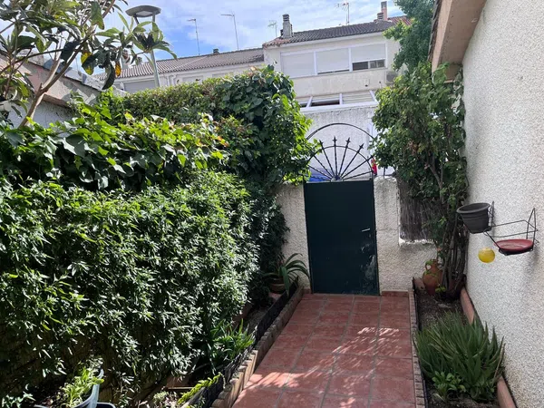Chalet adosado en Calle de Bruna Vázquez, 63 - Foto 10