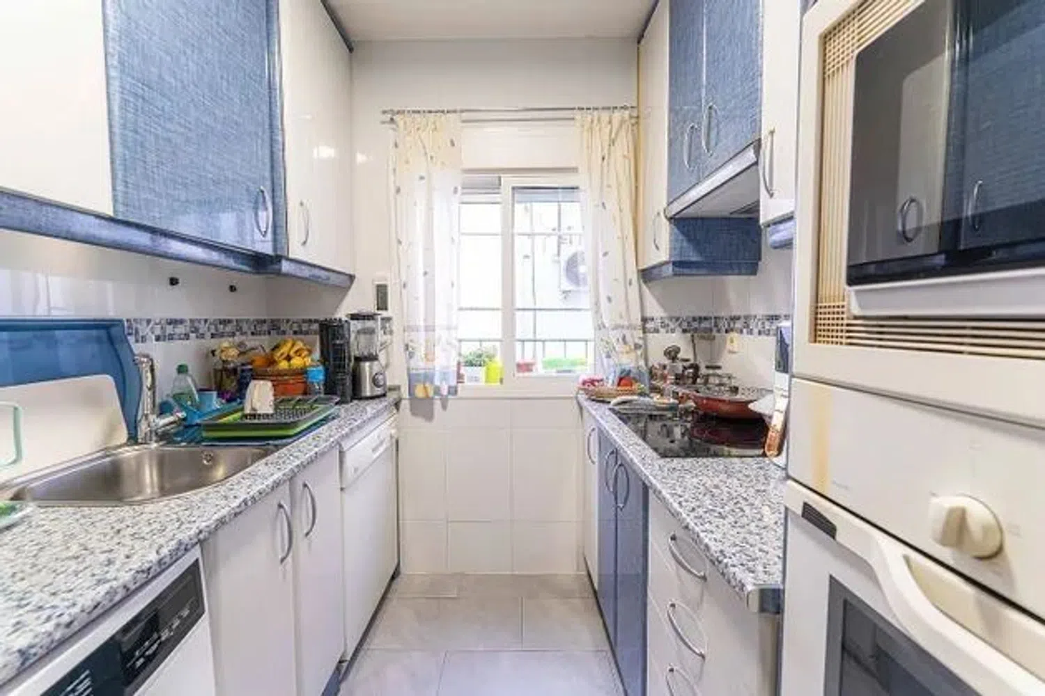 Piso en calle Mayor nazaret, 126 - Foto 1