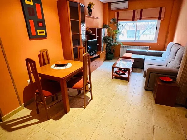 Piso en Calle Bachiller Fernán Gómez, 23 - Foto 2