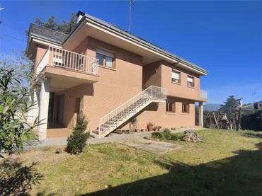 Chalet en Canovelles - Foto 1