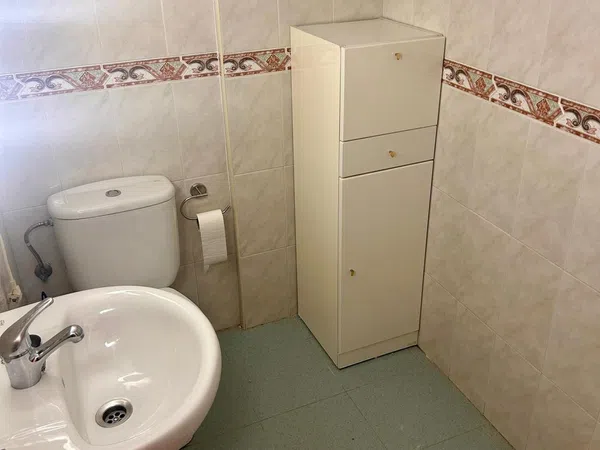 Chalet adosado en Urb. el capricho Barrio Alcolea - Foto 5