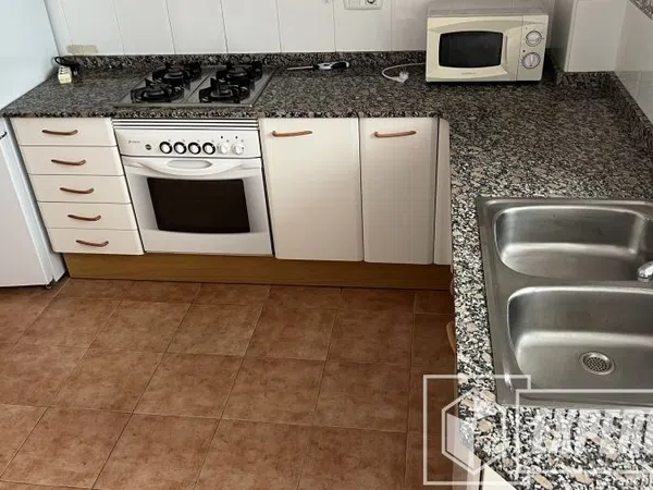 Piso en Zona Ensanche-Parque oeste, Zona Ensanche-Parque oeste - Foto 4