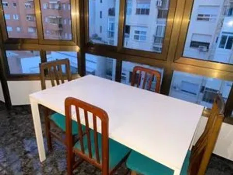 Piso en calle de Blesa, 35