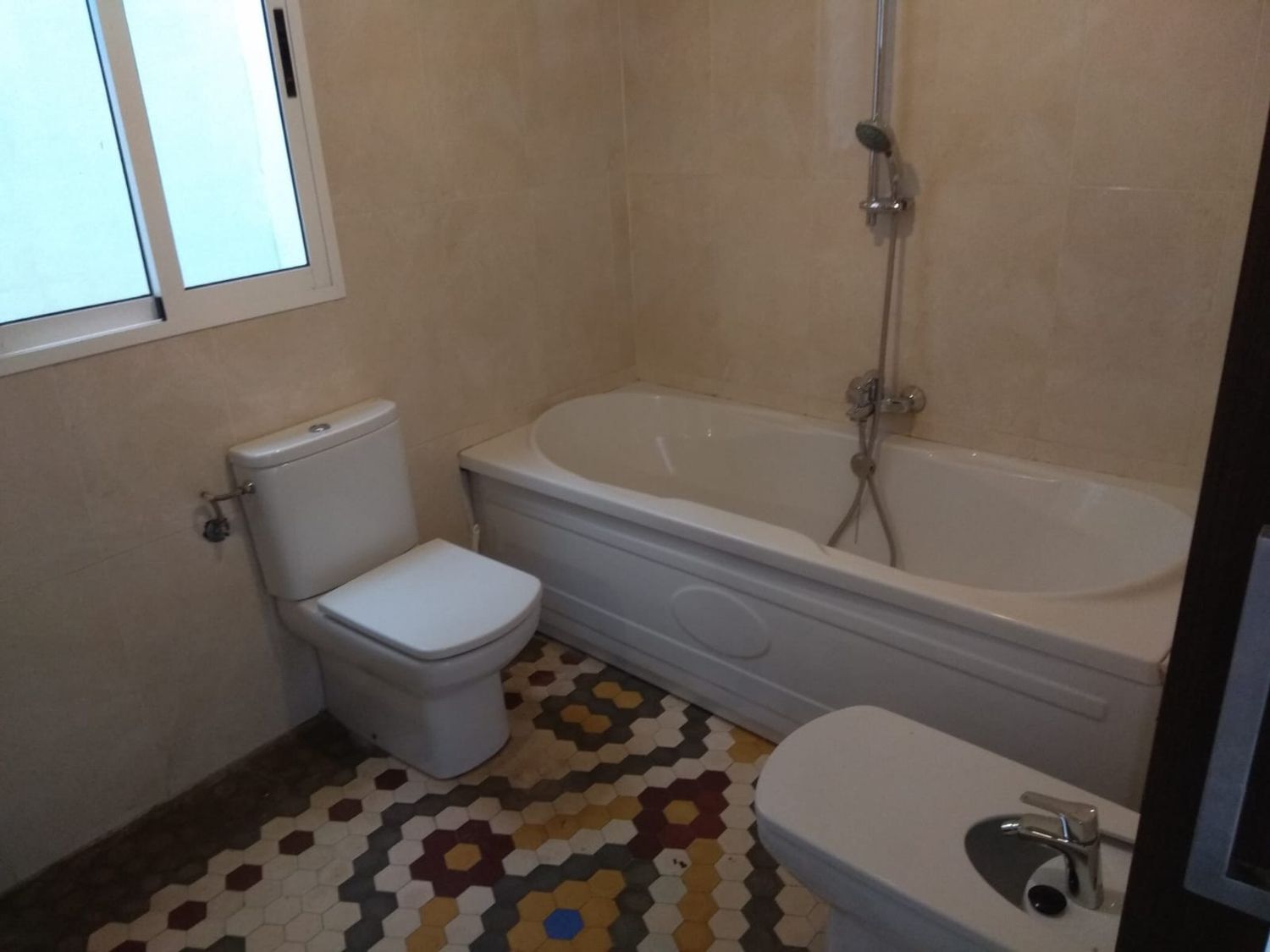 Piso en Barrio Albors - Foto 24