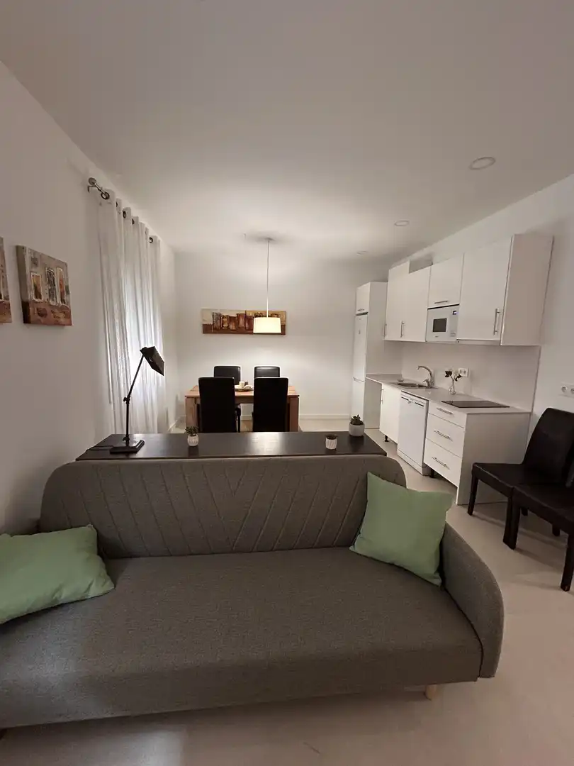 Apartamento en  Calle Aviador Ramón Franco 18 - Foto 4