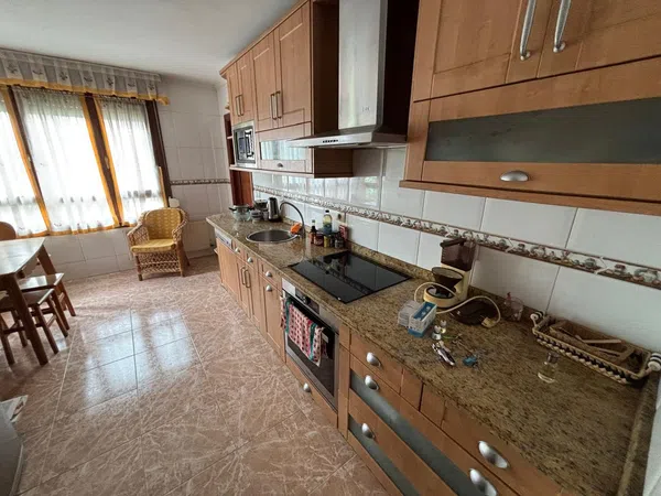 Piso en Calle Darío de Regoyos, 56, Fozaneldi-Tenderina - Foto 2
