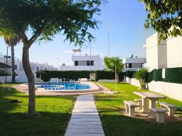 Chalet adosado en Calle Guadiana, 6 - Foto 17