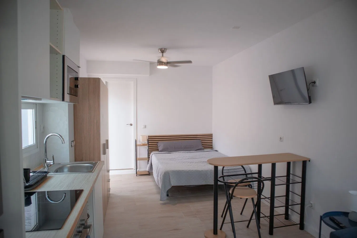 Estudio en calle Sant Jaoquim, 11 - Foto 3