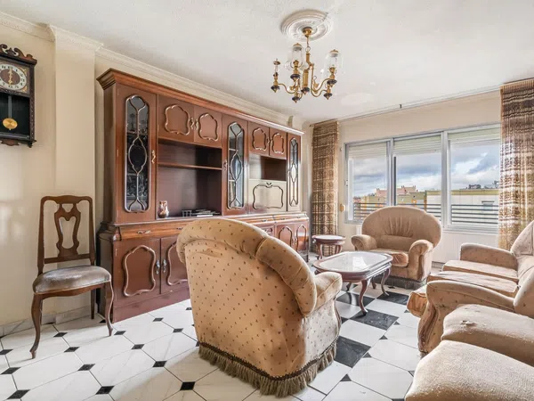 Piso en calle Fuente Chica, 21