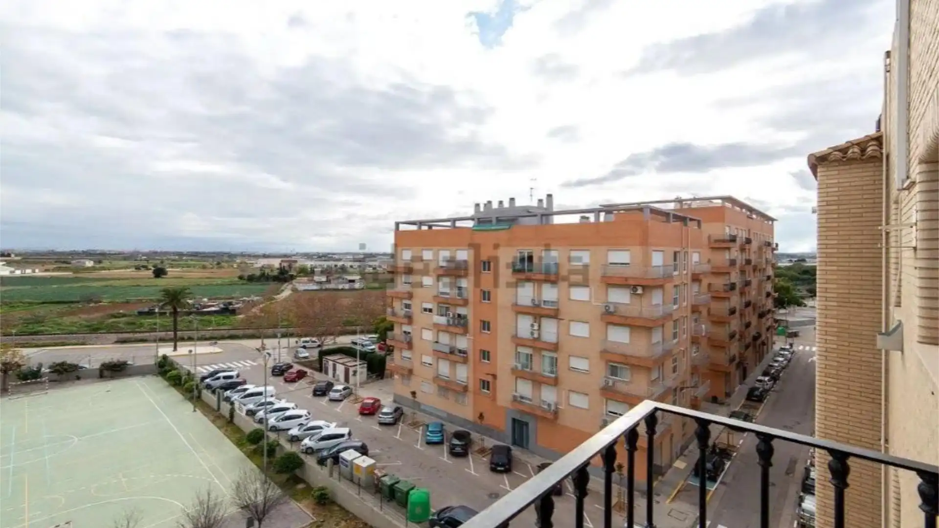 Piso en  Carrer de Carmen Estellés 10 - Foto 27