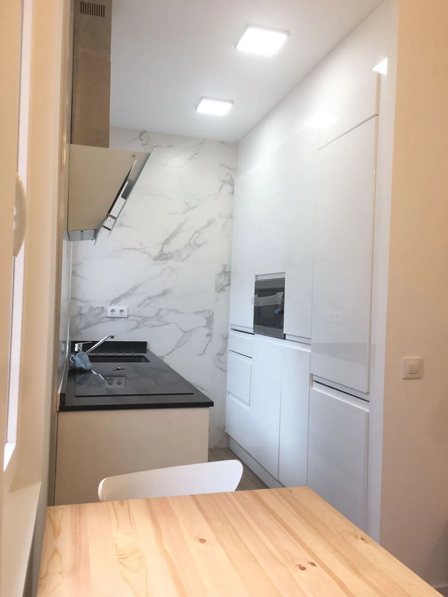 Piso en calle Fuente del Saz, 4 - Foto 2