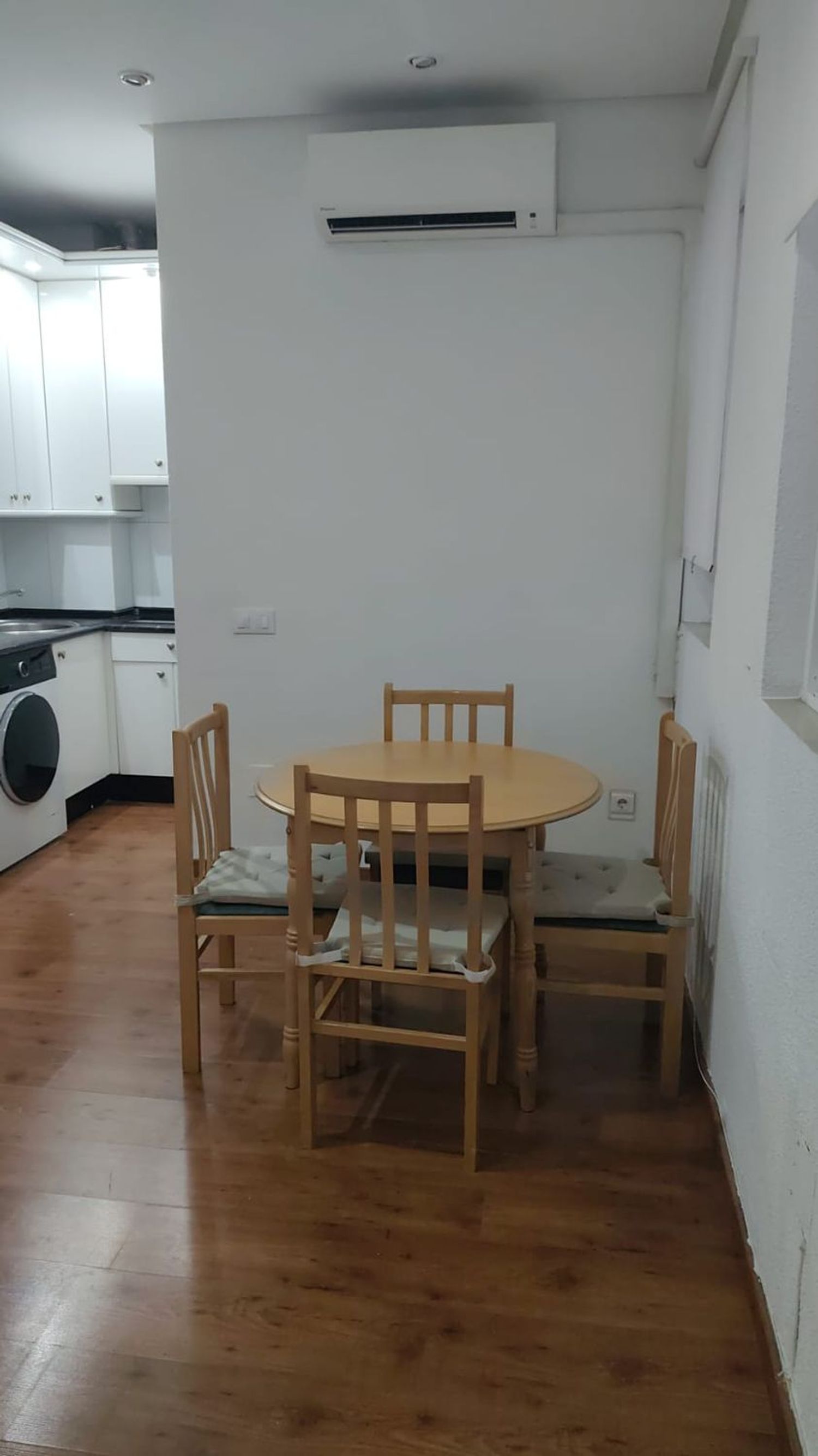 Piso en calle de Fernán González, 23 - Foto 5