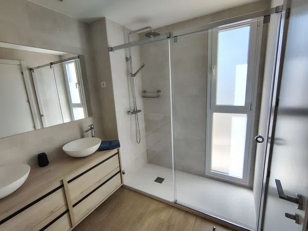 Chalet adosado en Primera Fase - Nuevo Tres Cantos - Foto 21