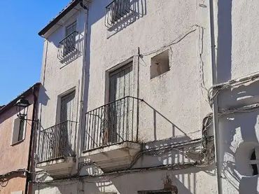 Casa adosada en  Calle Ángel Pasalodos Pavón 22 - Foto 1