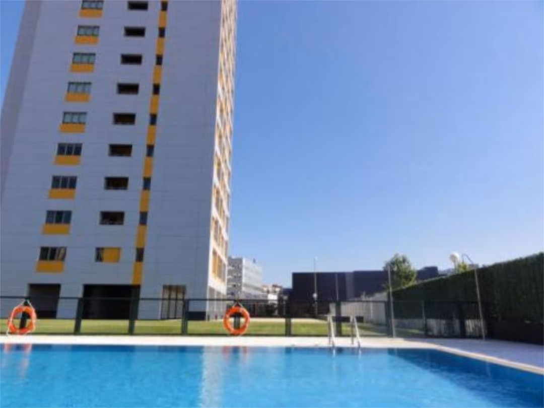 Piso en  Calle de Dulce Chacón 23