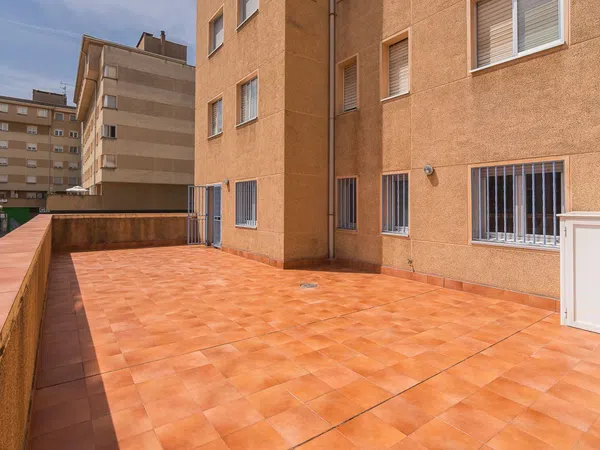 Piso en Barañain - Foto 2