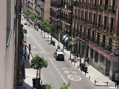 Piso en calle de Toledo, 73