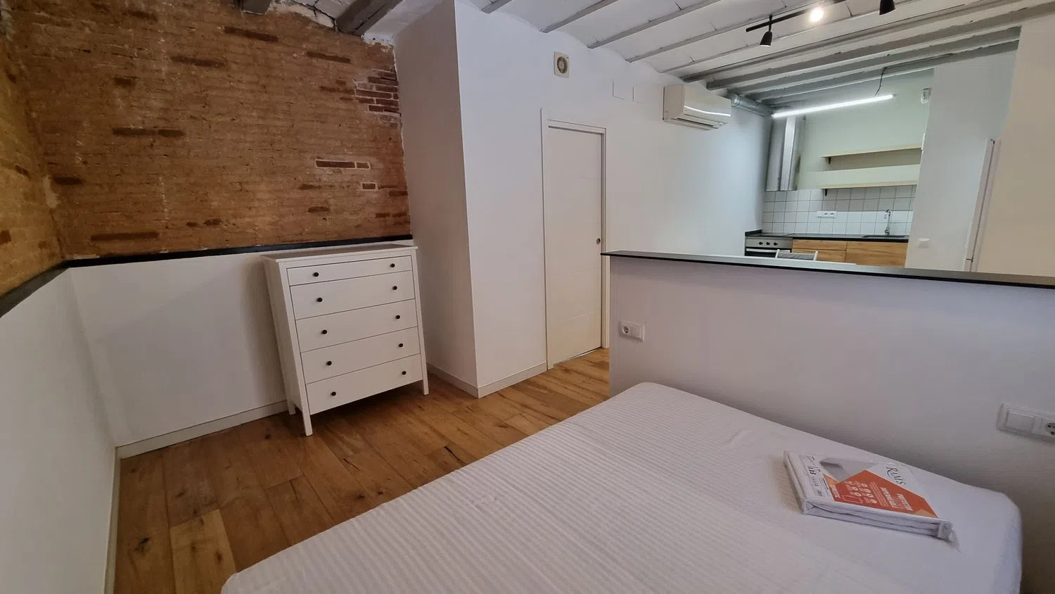 Estudio en calle de Meer, 36 - Foto 2