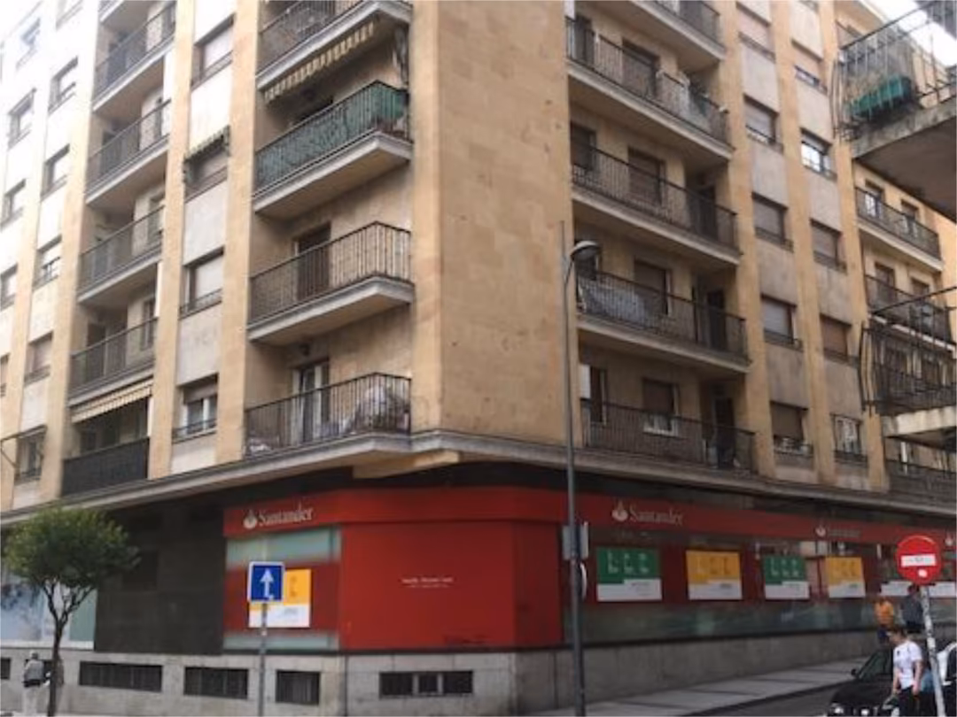 Piso en  Avenida de Portugal 101