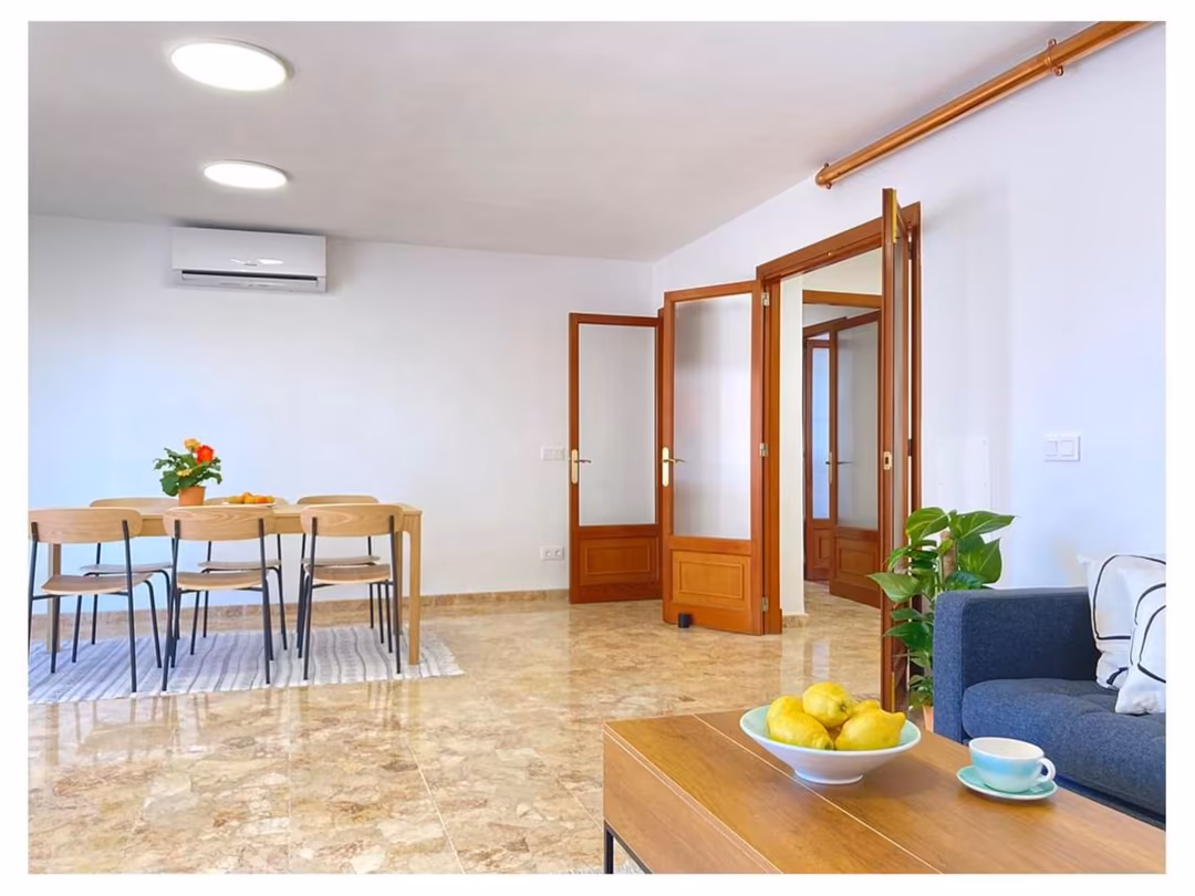 Piso en  Carrer de la Fàbrica 38 - Foto 2