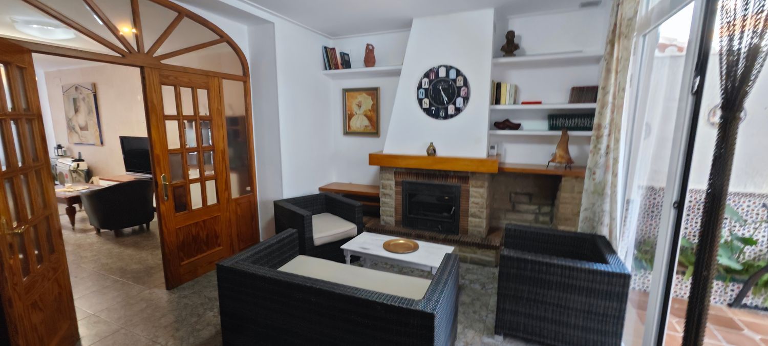 Chalet adosado en Calle de Ramon Perellos - Foto 10