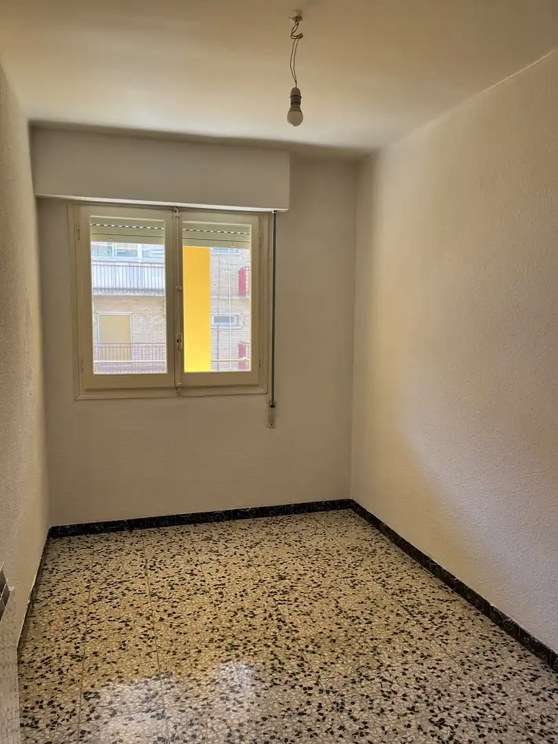 Piso en  Avenida de Logroño 31 - Foto 6